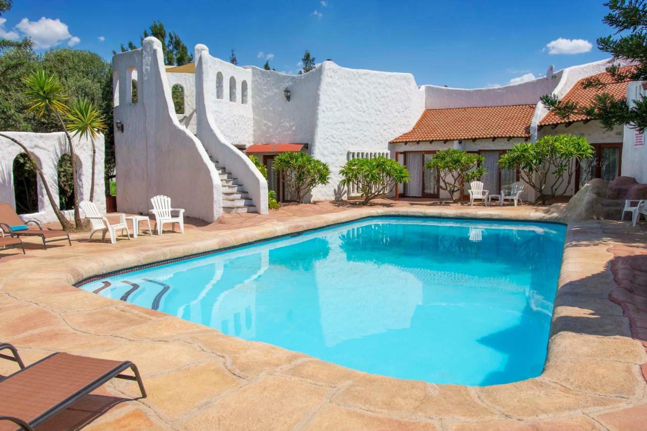 By Bush Telegraph Lodge Johannesburg Dış mekan fotoğraf