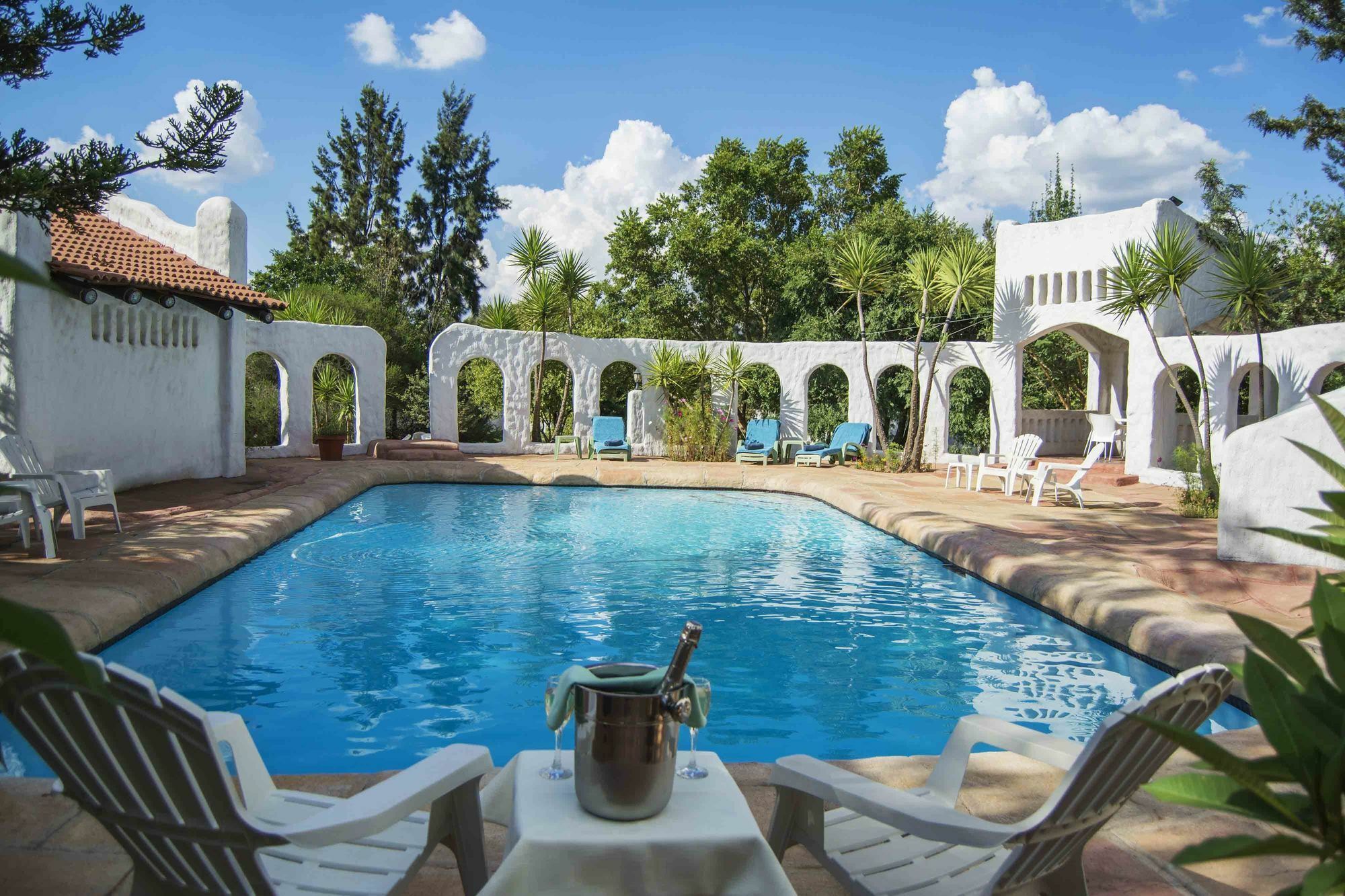 By Bush Telegraph Lodge Johannesburg Dış mekan fotoğraf